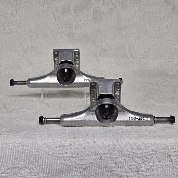 New Independent Skateboard Trucks Mid Pro Tiago Lemos 149 (8.5") Silver Pair - Picture 1 of 11